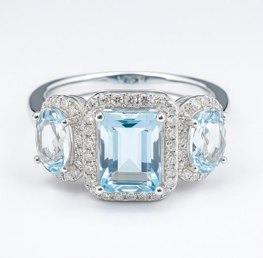 Ring Aquamarine  and Diamond 18k White Gold 3.3 ct