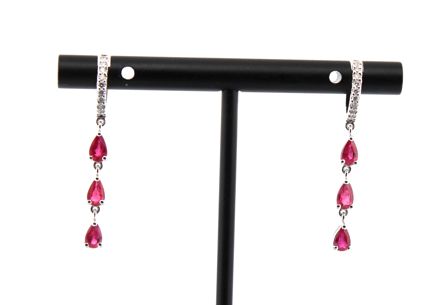 Earrings Ruby and Diamond 18k White Gold 1.49 ct