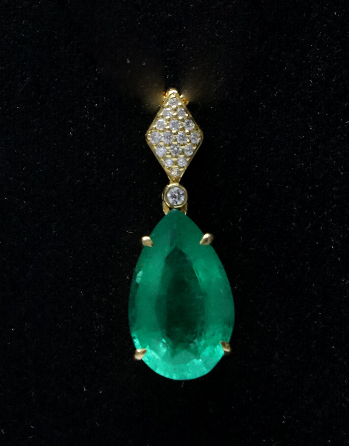 Diamond Emerald Necklace